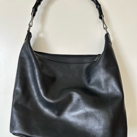 Gucci Handbags - Gucci Black Leather Hobo Bag